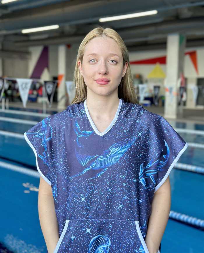 Levra Unisex Havlu Panço Yüzücü Yarış Antrenman Havuz ve Deniz İçin Kapüşonlu Bornoz