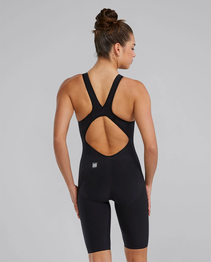 TYR Kadın Performans Mayosu Phantom Açık Sırt Oniks Siyahı