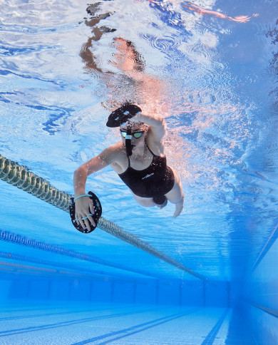 Amanzi Kadın Antrenman Mayosu Proback Tek Parça Jet